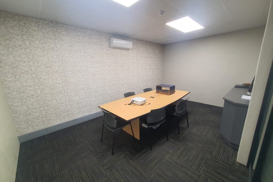 To Let commercial Property for Rent in Fairview Eastern Cape